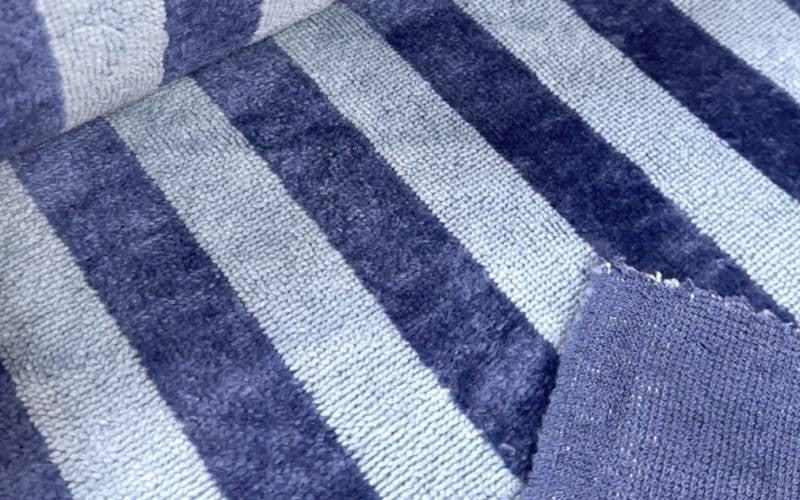 Toalla Rayas Azul Celeste
