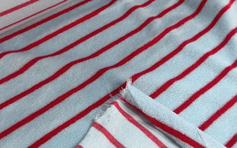 Toalla Algodón Rayas Celeste Rojo