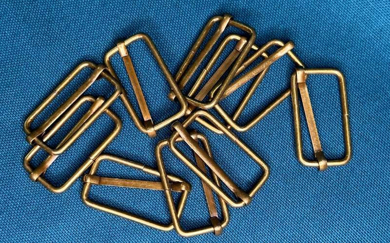 Regulador rectangular 30mm Oro Viejo