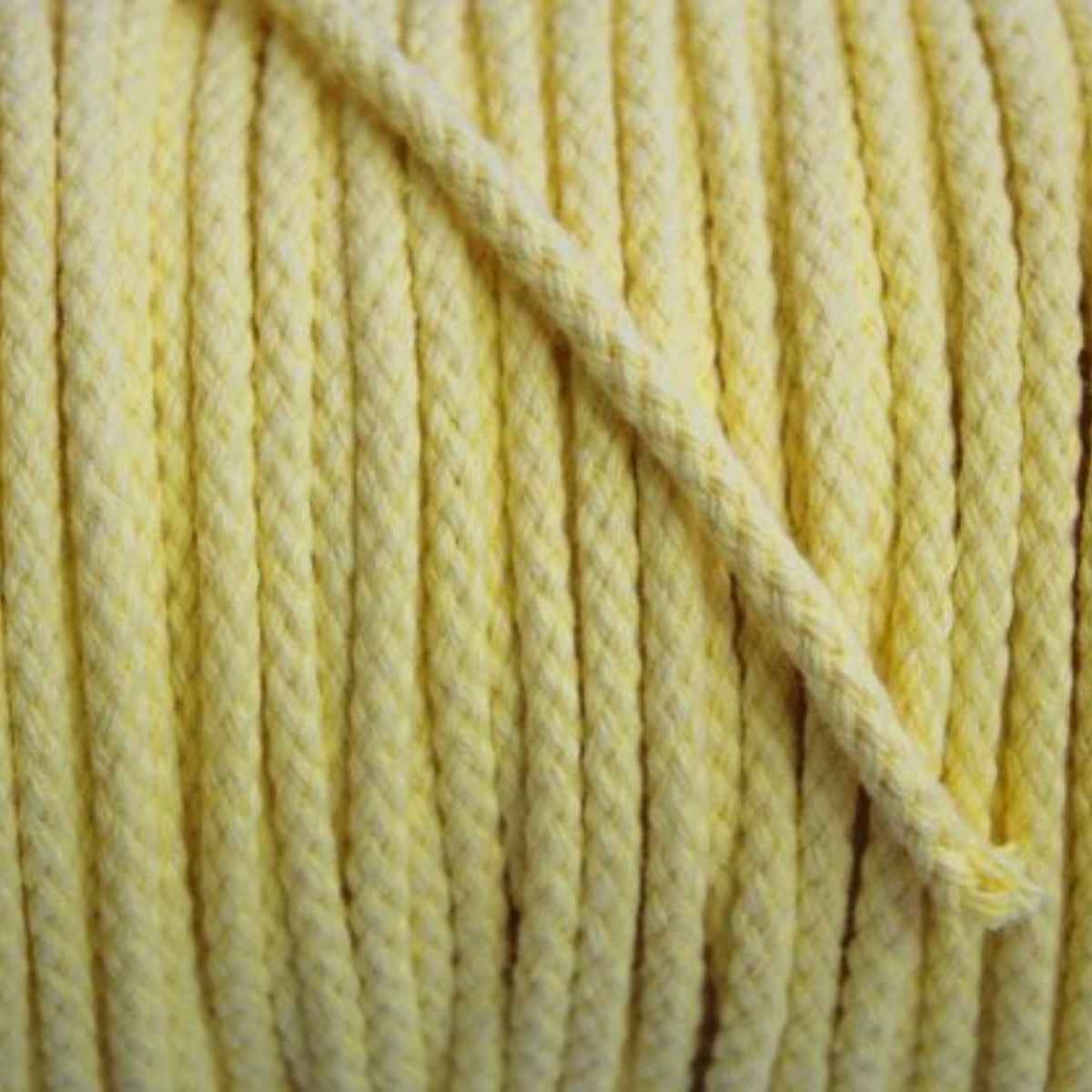 Cordón Poliéster 4mm Amarillo Nature