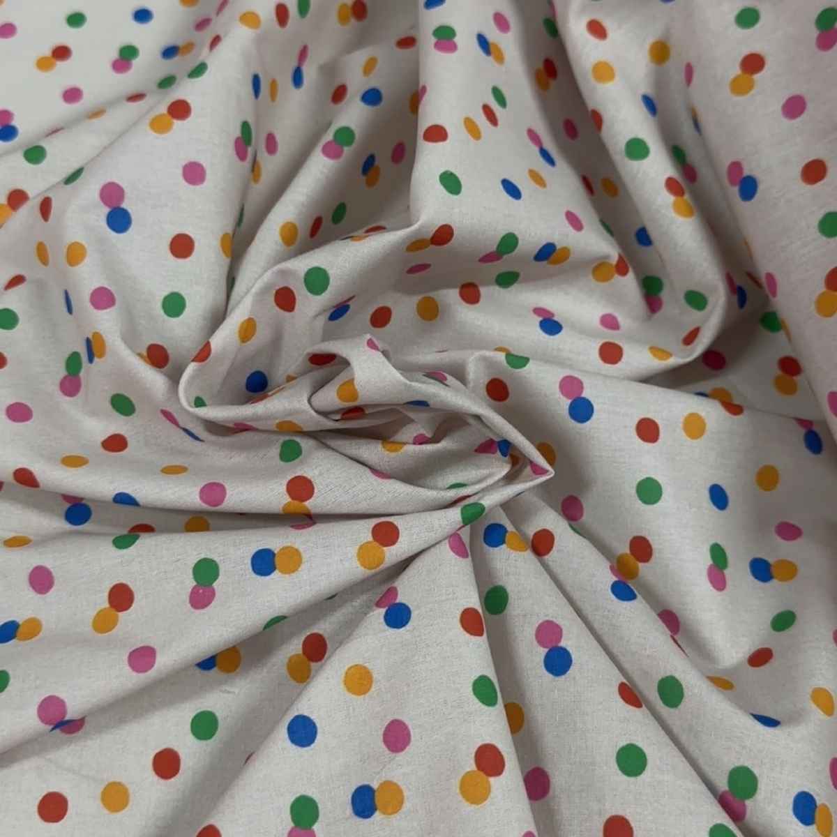 Popelín Algodón Fantasy Dots